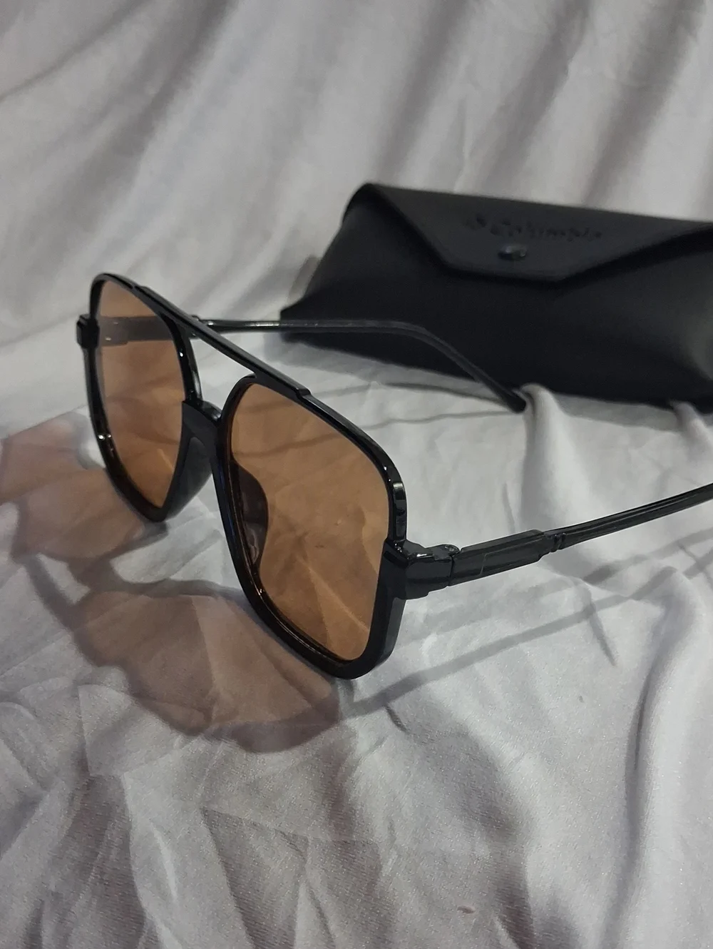 NWOT Columbia Titan Pass Polarized Sunglasses Unisex